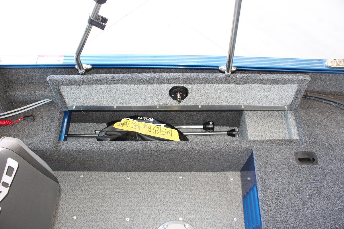 2025 Lund 1650 Angler Sport