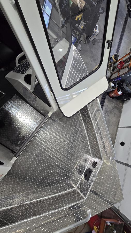 2026 Thunder Jet 200 Luxor