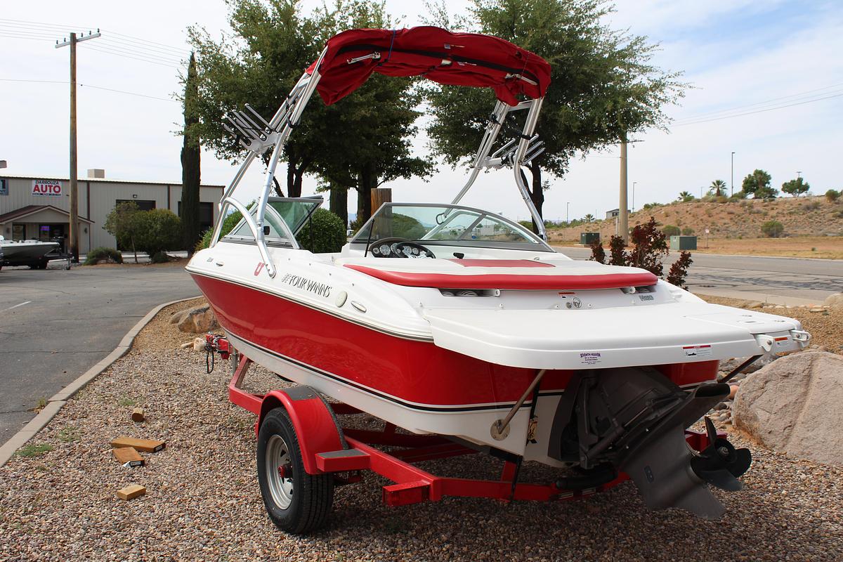 Used 2009 Fourwinns  H180