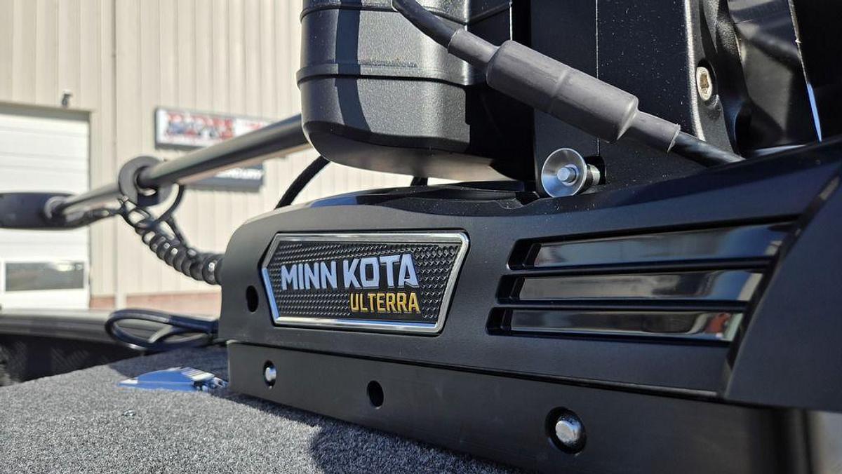 2025 Lund 2175 Pro-V Sport