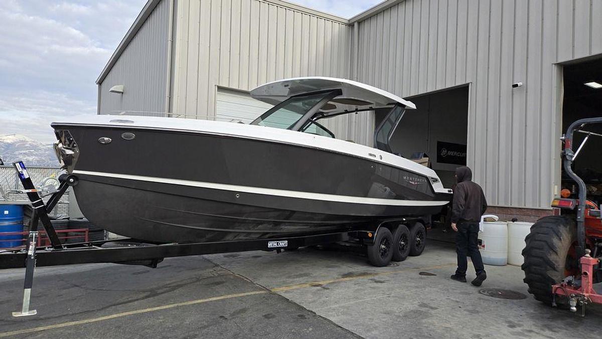 2025 Monterey Elite 30