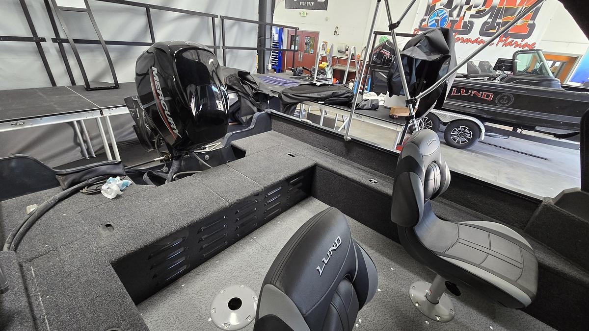 2024 Lund 1650 Angler Sport