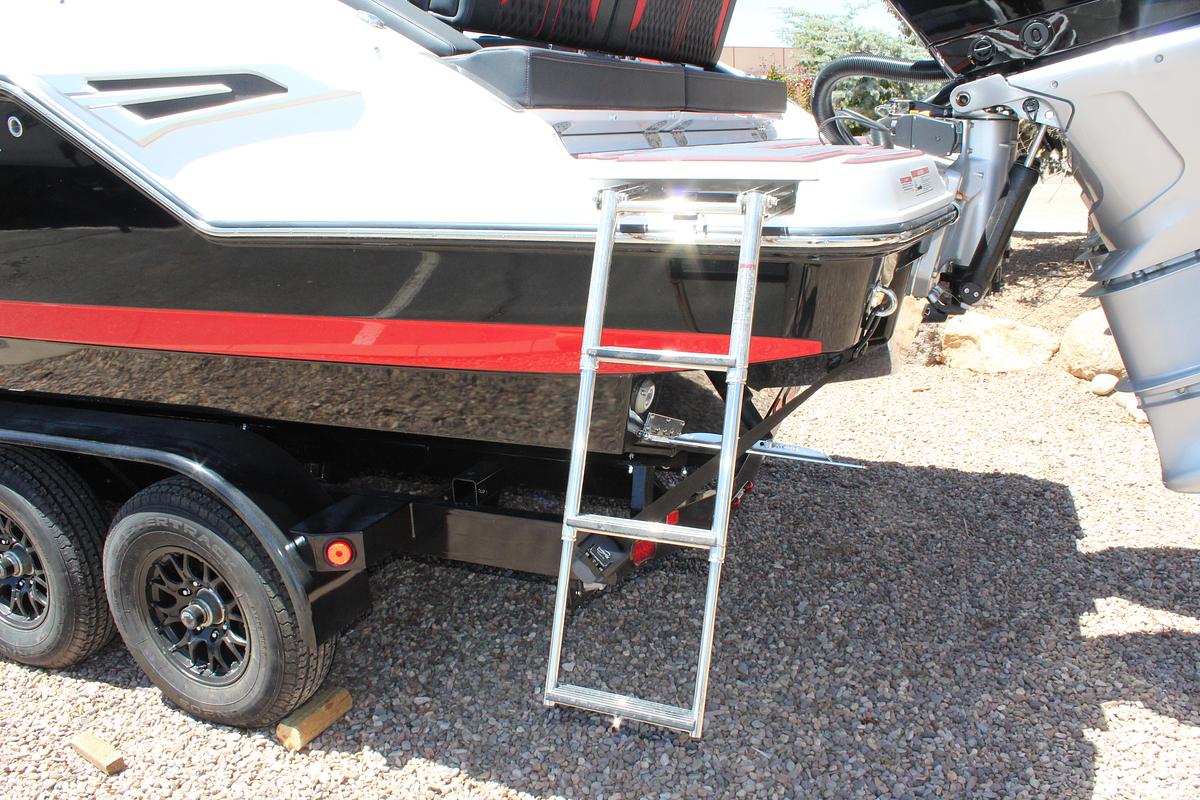 2025 Monterey Elite 30 OB