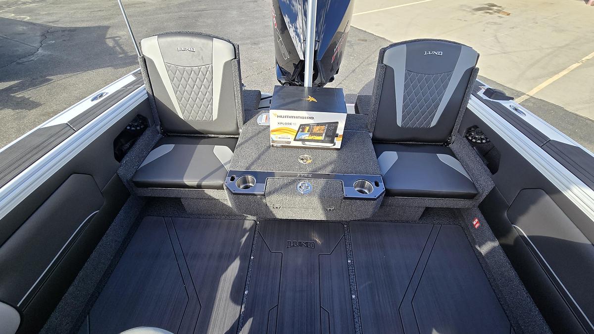 2027 Lund 1975 Tyee Sport