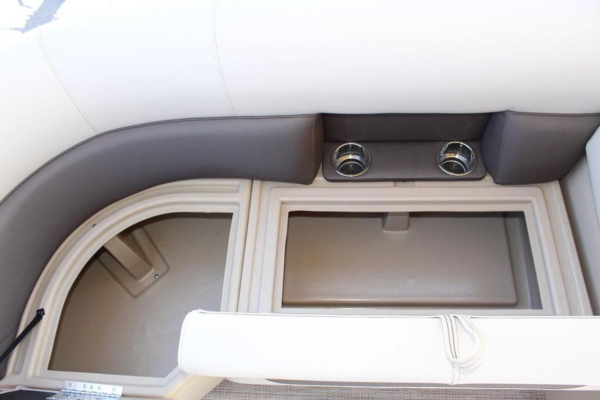 2025 Bentley Pontoons Fish 223 Fish-N-Cruise 3/4 Tube