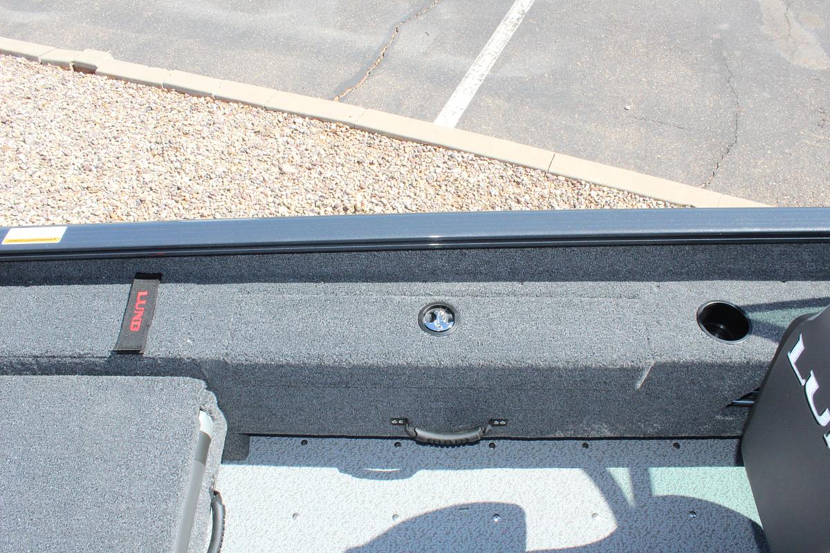 2026 Lund 1775 Adventure Sport