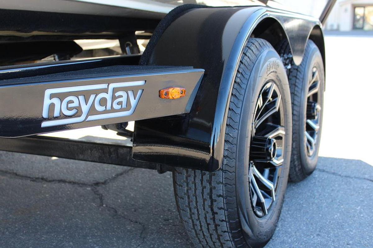 2025 Heyday Wake Boats H22