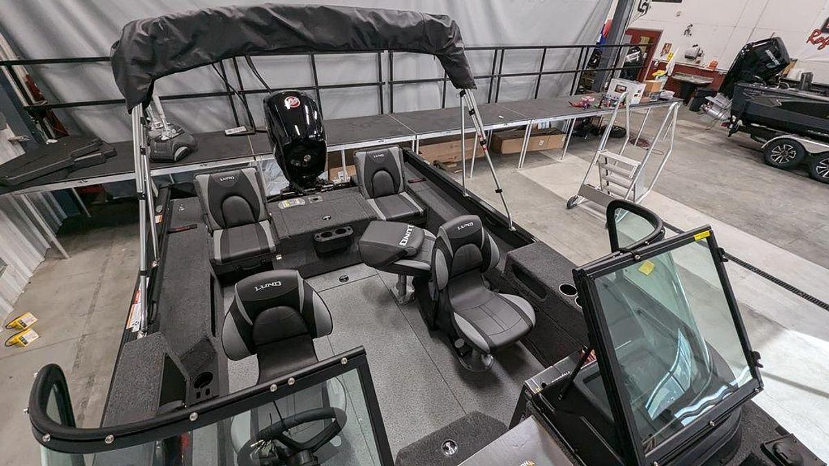 2025 Lund 1875 Impact XS Sport