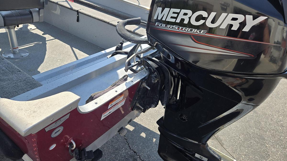 Used 2017 Lund 1600 Fury SS