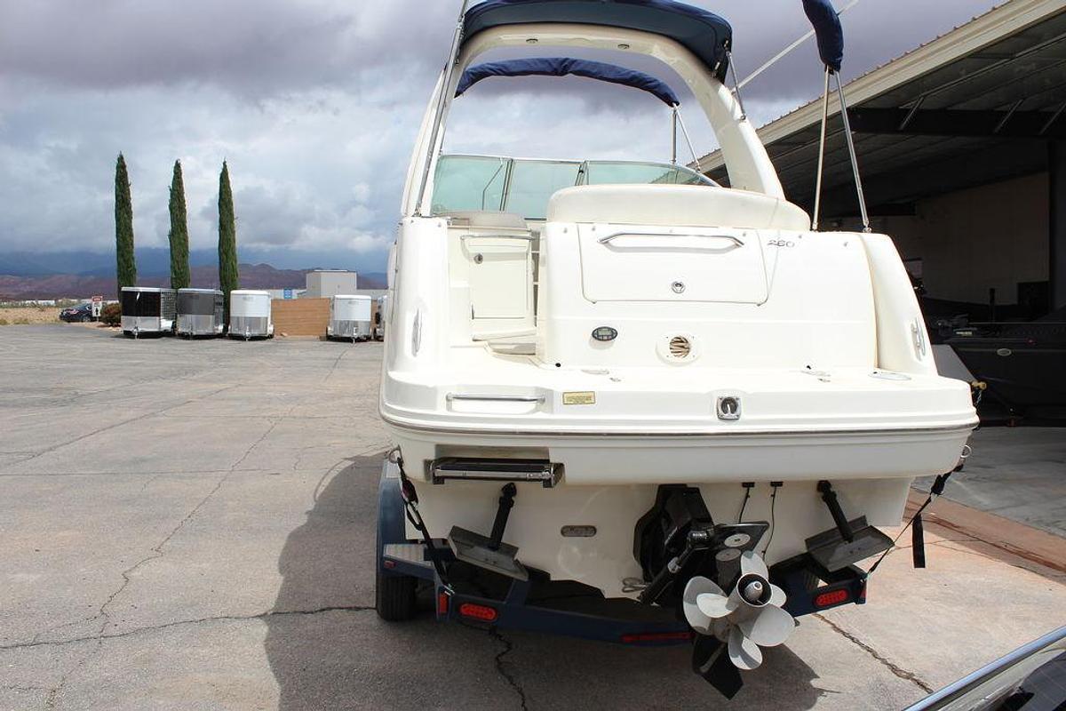 Used 2005 Sea Ray 260 Sundancer