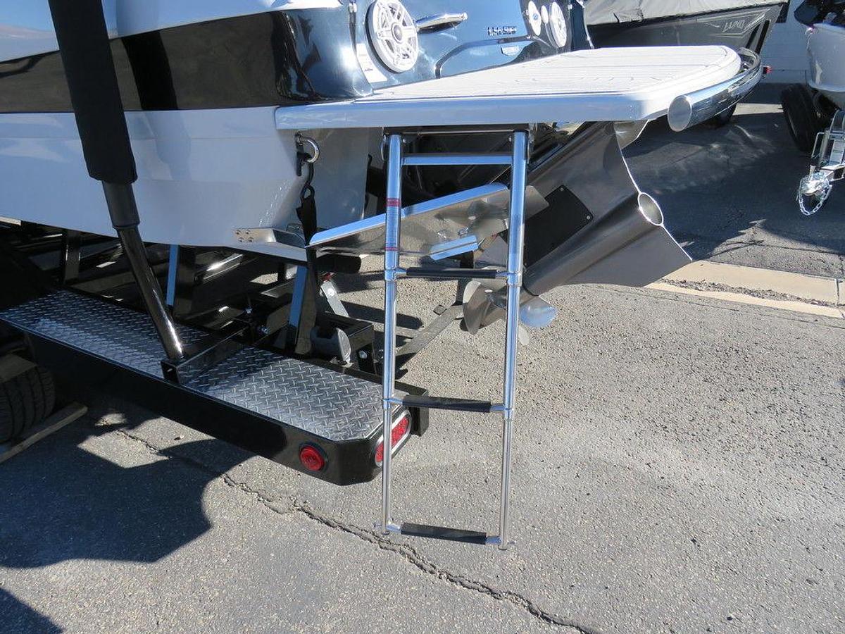 2025 Regal LS6 SURF ULTIMATE