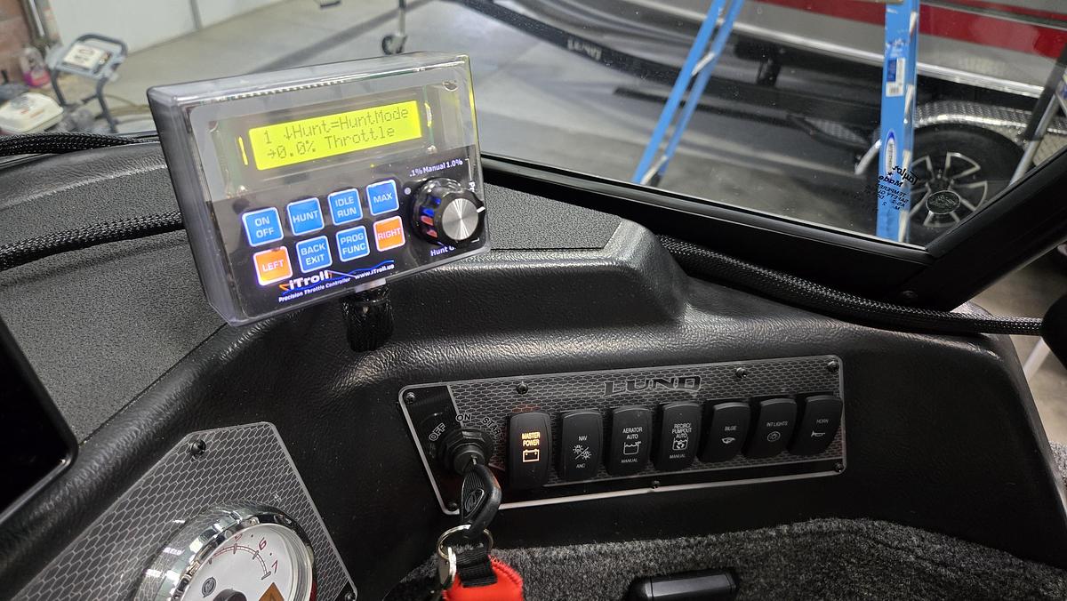 2025 Lund 2075 Impact XS Sport