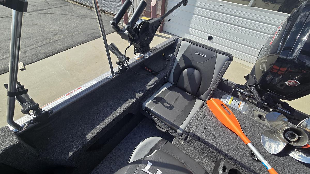 Used 2025 Lund 1775 Impact XS Sport
