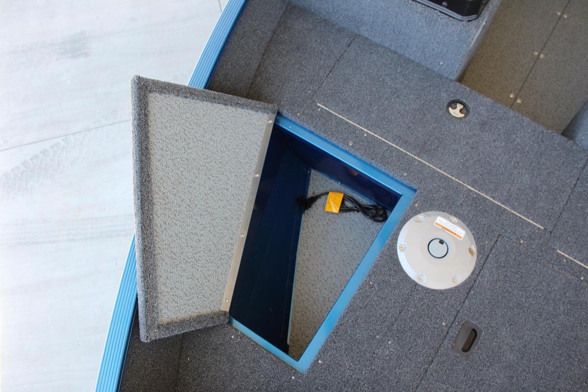 2025 Lund 1650 Angler Sport