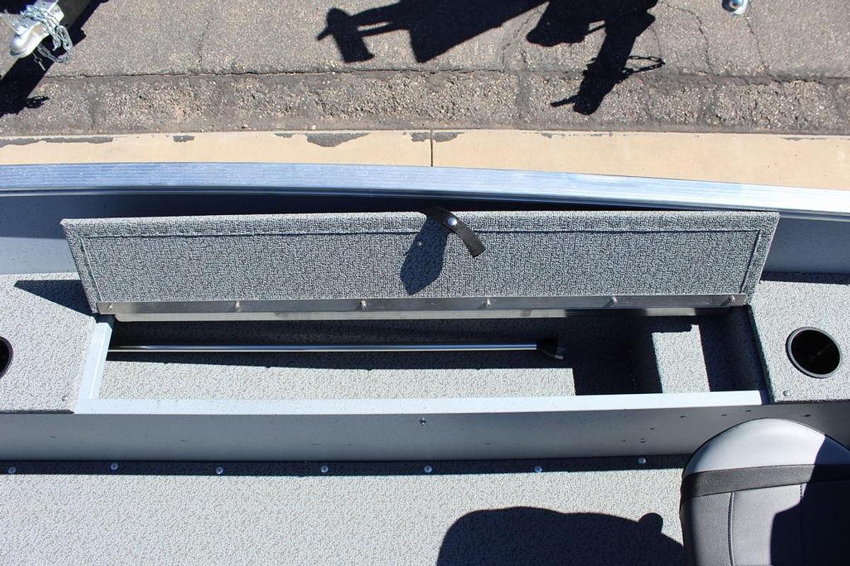 2025 Lund 1600 Fury Tiller Heritage Edition