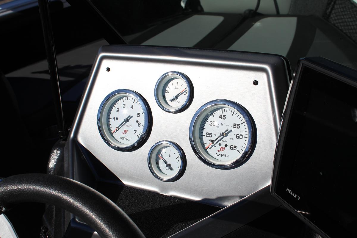 Used 2022 Lund 1975 Tyee Sport