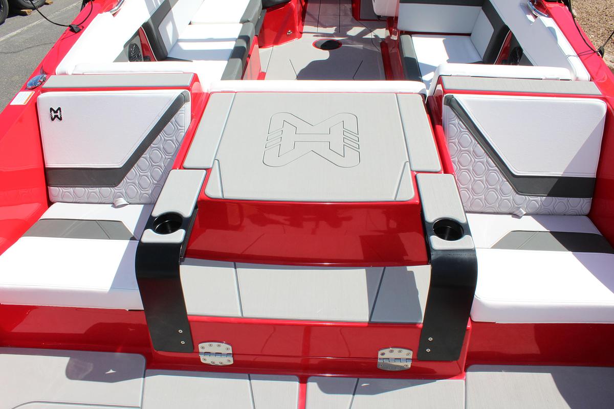 2026 Heyday Wake Boats H22