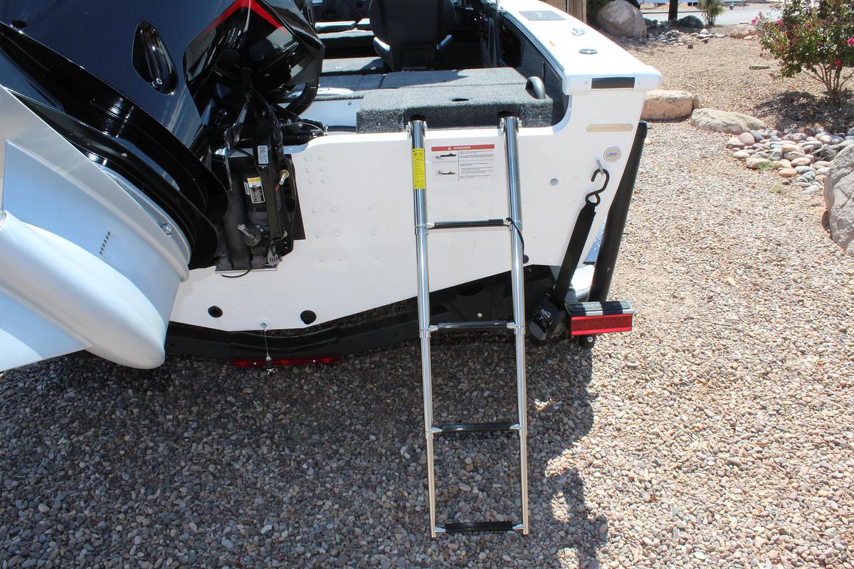 Used 2026 Lund 1875 Crossover XS Sport