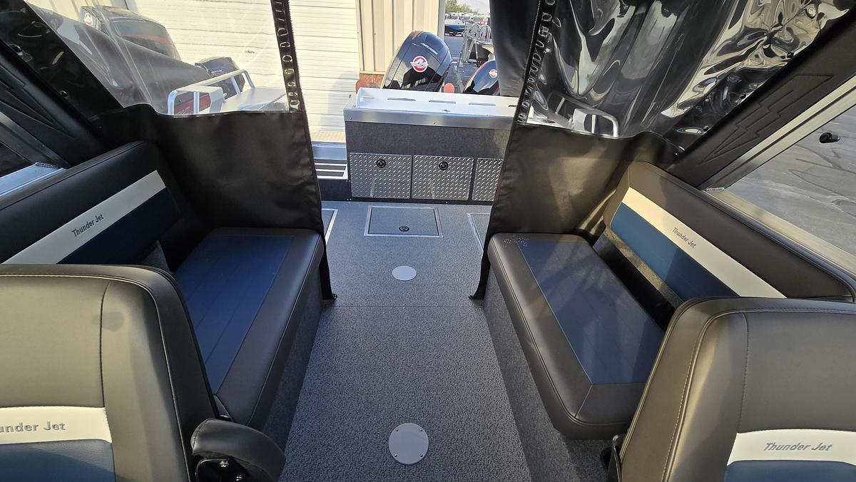 2025 Thunder Jet 185 Luxor 