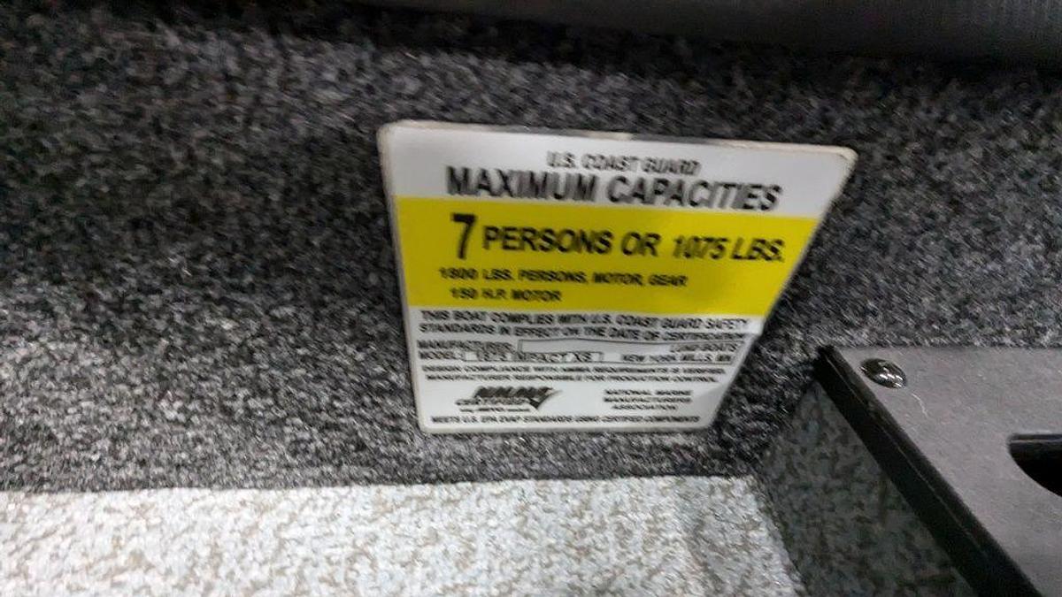 2025 Lund 1875 Impact XS Sport