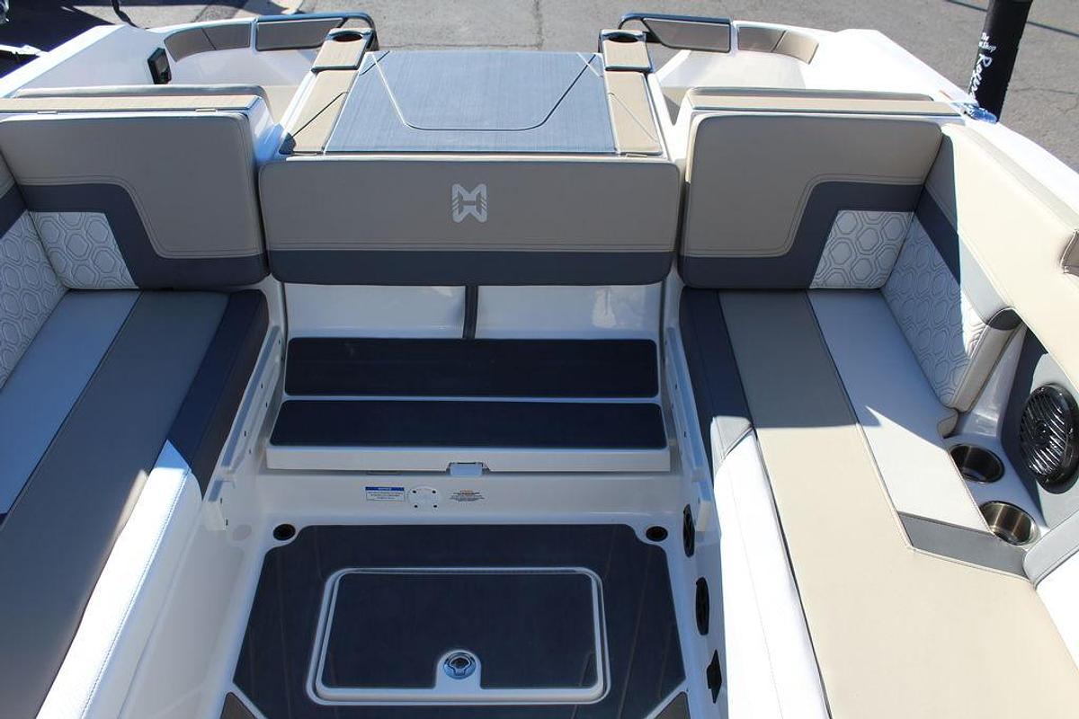 2025 Heyday Wake Boats H22