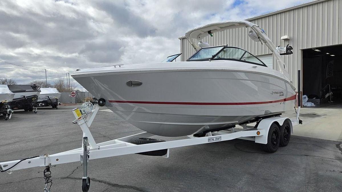 2025 Regal LS4 Surf