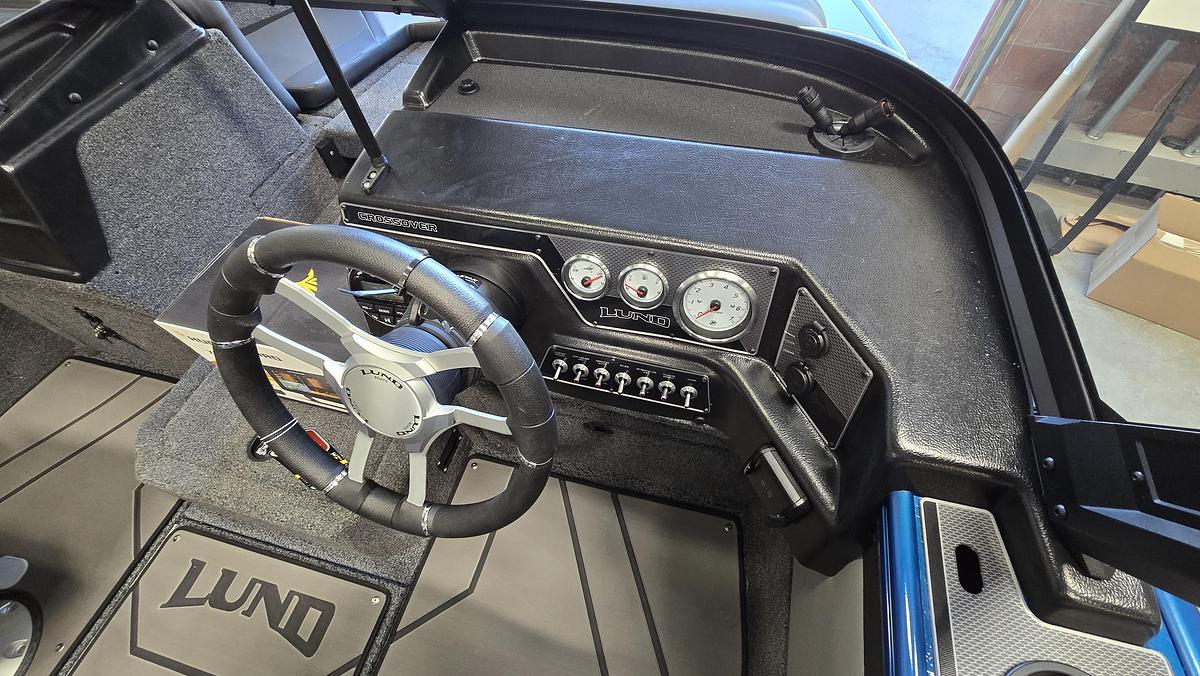 2026 Lund 1875 Crossover XS Sport