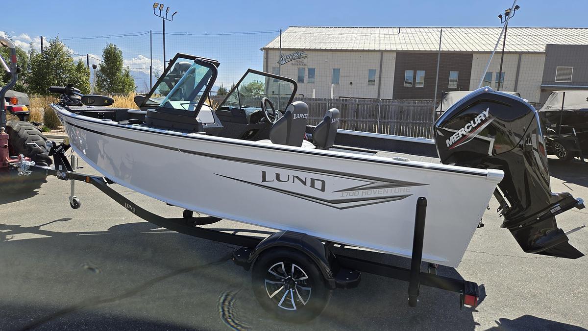 2027 Lund 1700 Adventure Sport