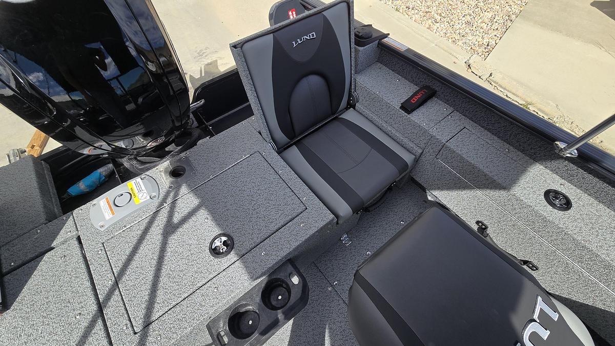 2026 Lund 1775 Adventure Sport