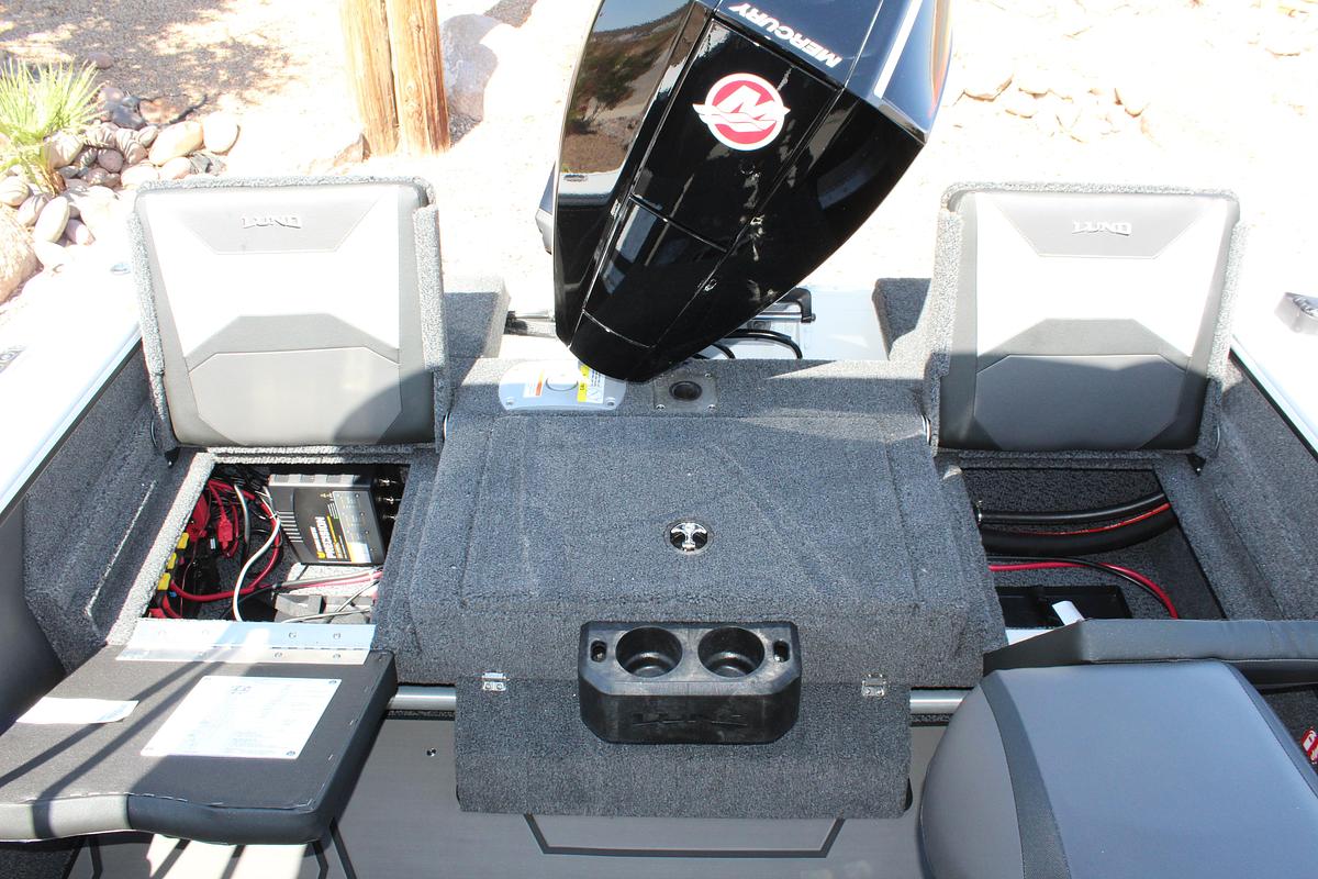 Used 2026 Lund 1875 Crossover XS Sport