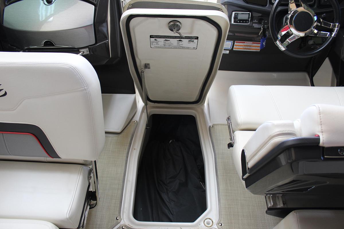 Used 2014 Monterey 288SS