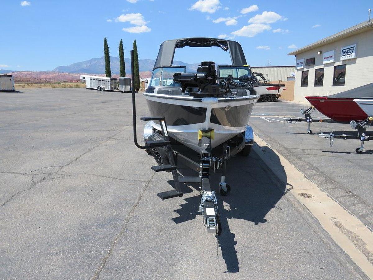 2025 Lund 1875 Crossover XS Sport