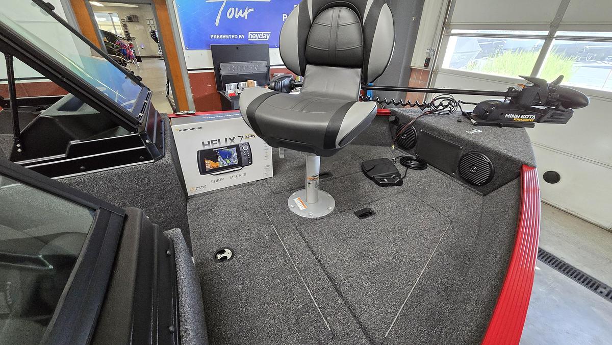 2026 Lund 1650 Angler Sport