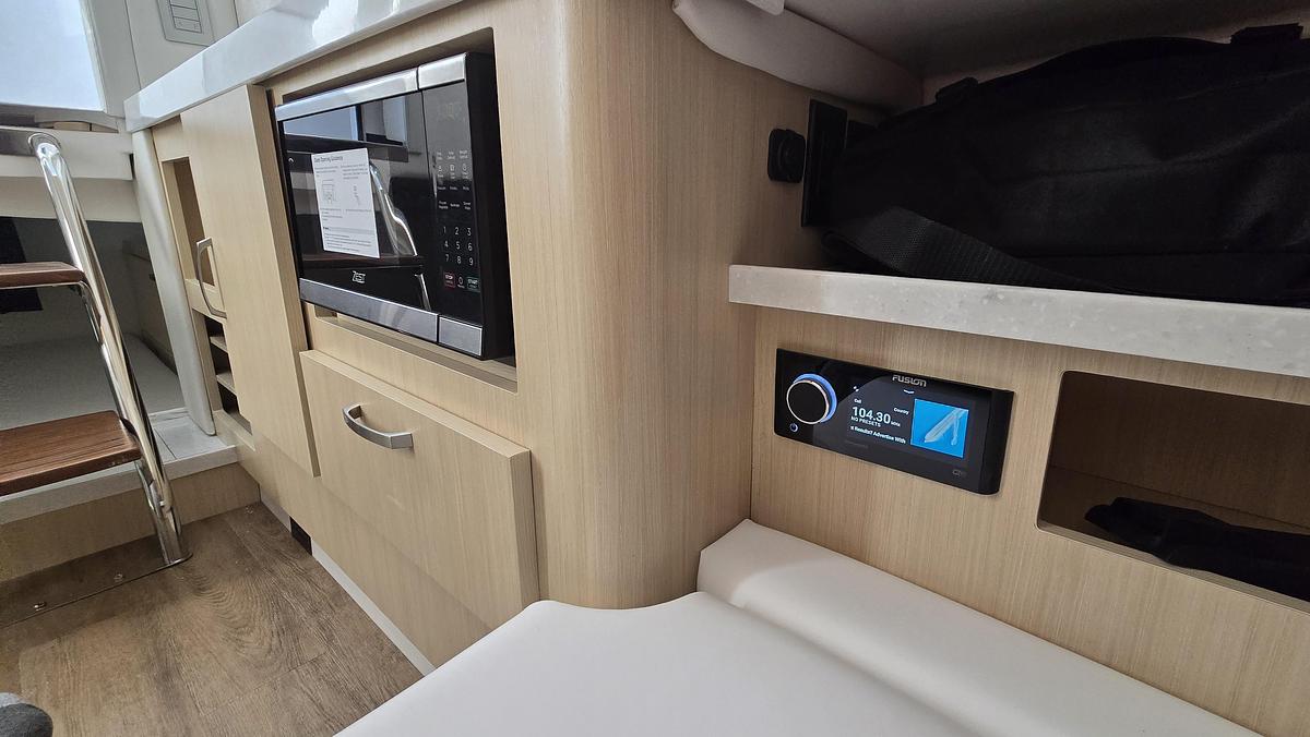 Regal 38 Surf (2026 Utah Boat Show Display Boat)