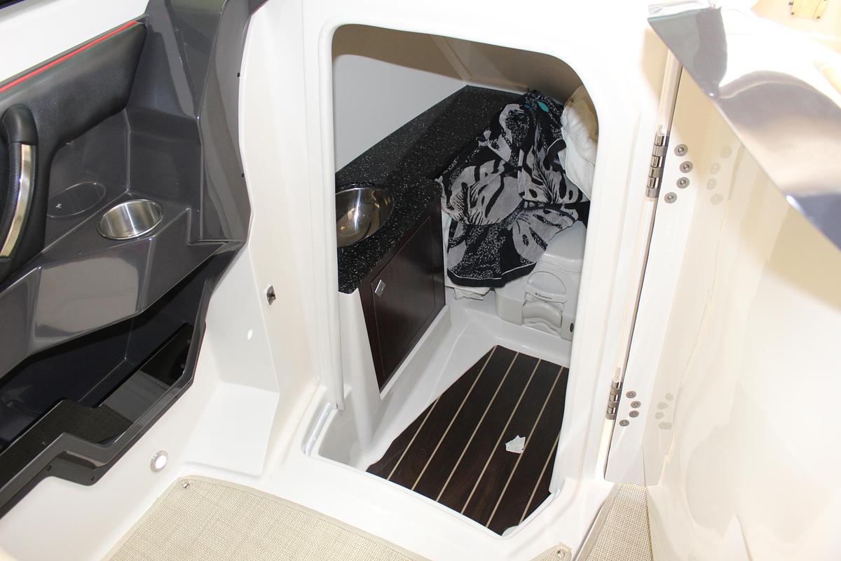 Used 2014 Monterey 288SS