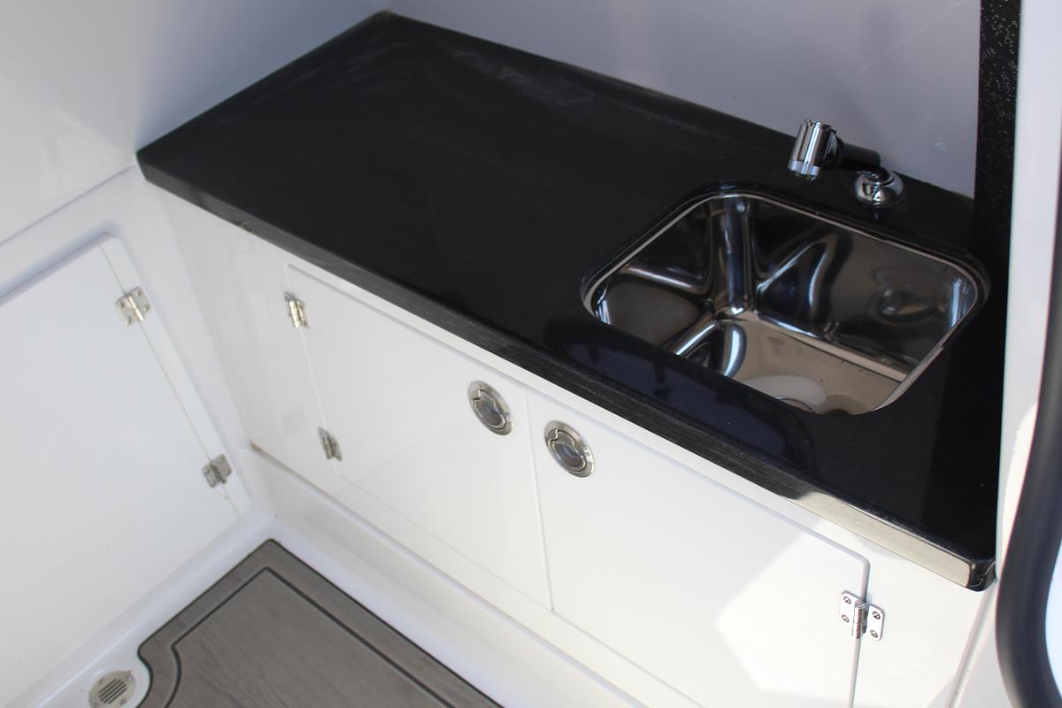 2025 Monterey Elite 30 OB