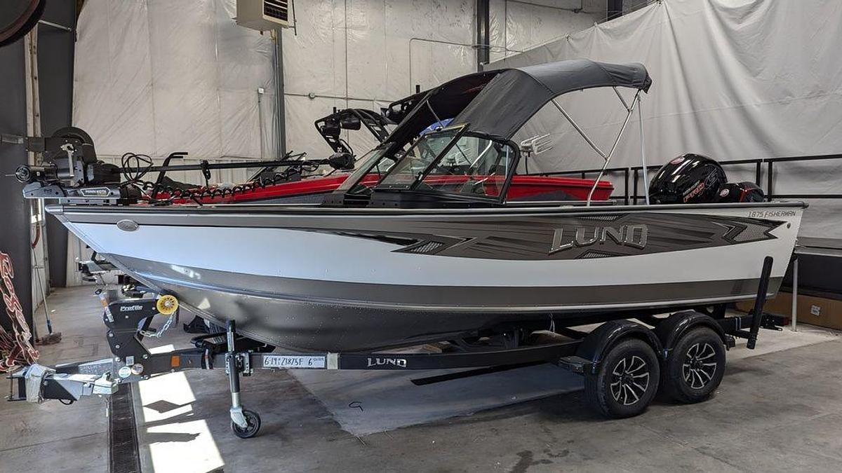 2025 Lund 1875 Fisherman Sport