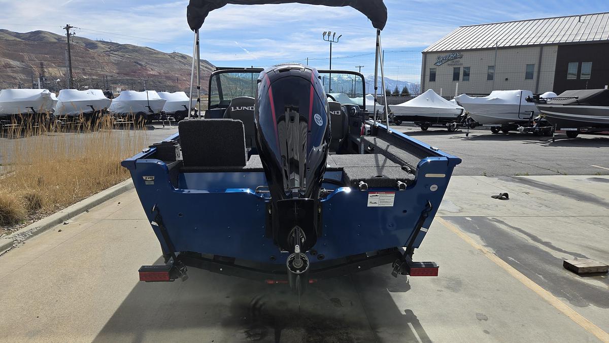 2026 Lund 1775 Adventure Sport