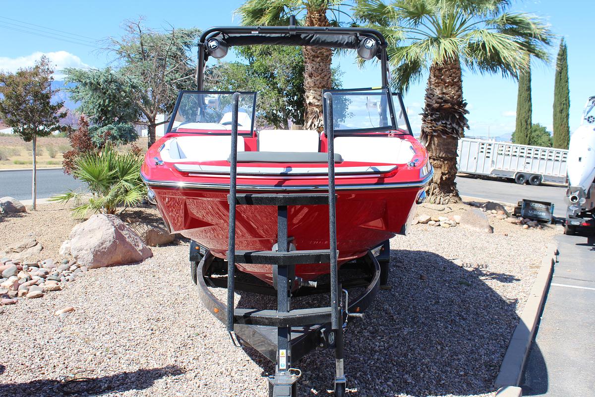 2026 Heyday Wake Boats H22