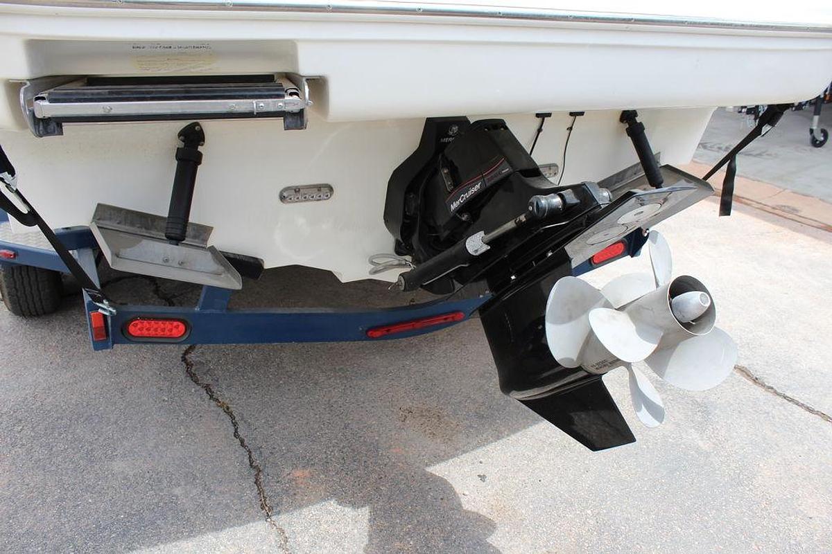 Used 2005 Sea Ray 260 Sundancer