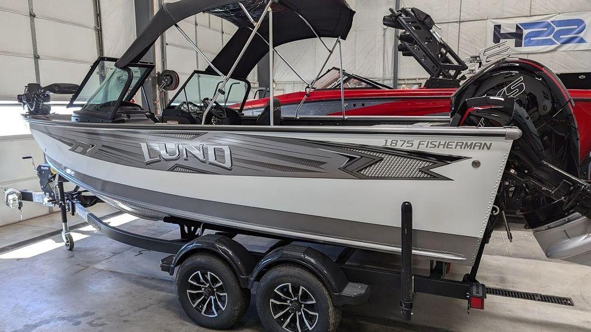 2025 Lund 1875 Fisherman Sport