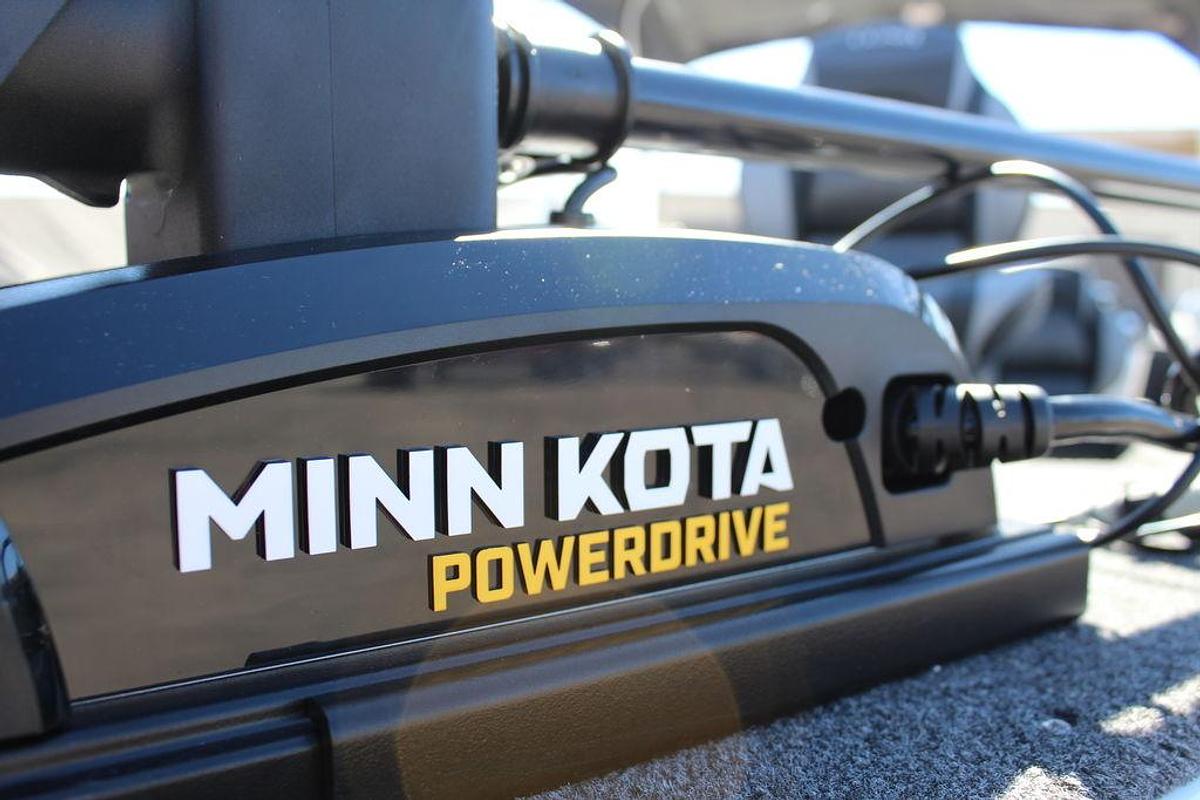 2025 Lund 1650 Rebel XL SS Whiteout Edition