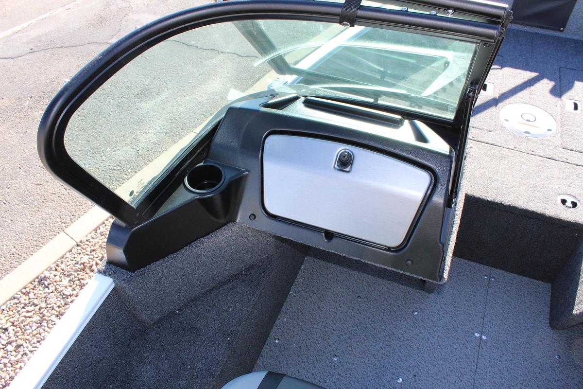 2026 Lund 1650 Angler Sport 