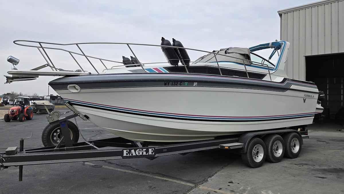 Used 1992 Formula F26 PC