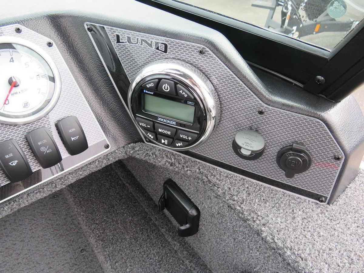 2025 Lund 1650 Angler Sport