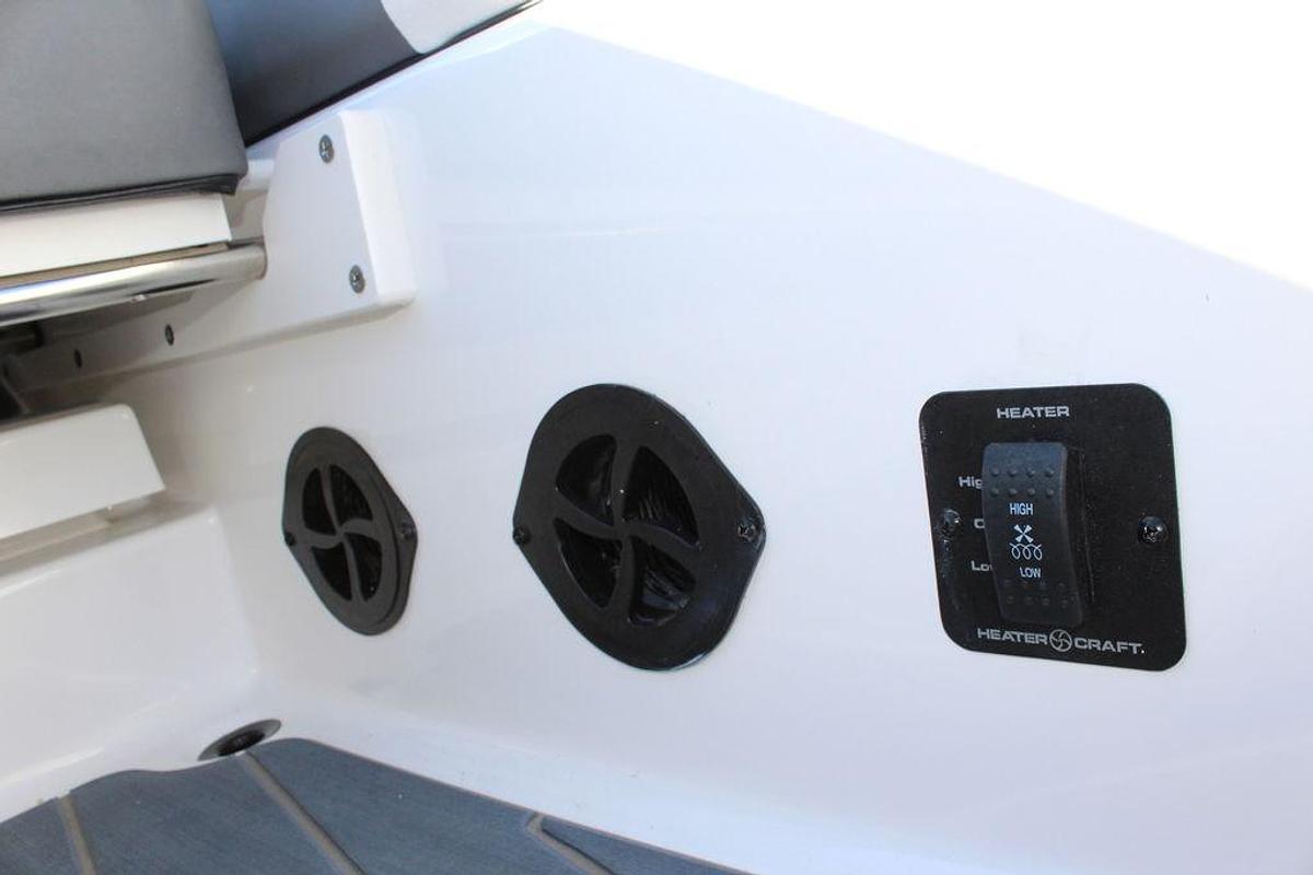 2025 Heyday Wake Boats H22