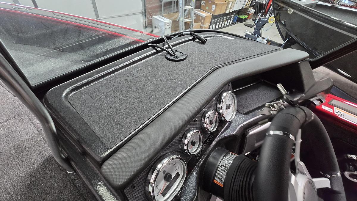 2026 Lund 1975 Pro V Sport