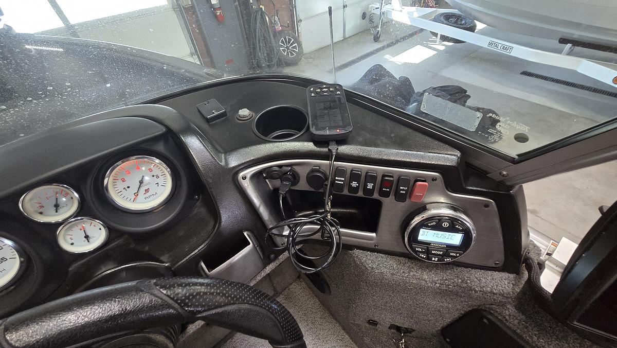 Used 2018 Lund 1875 Impact XS Sport