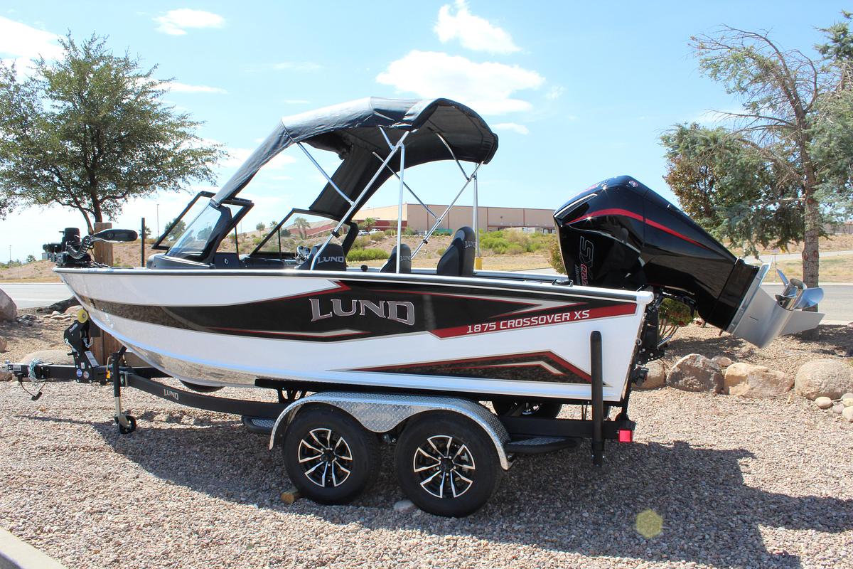 Used 2026 Lund 1875 Crossover XS Sport