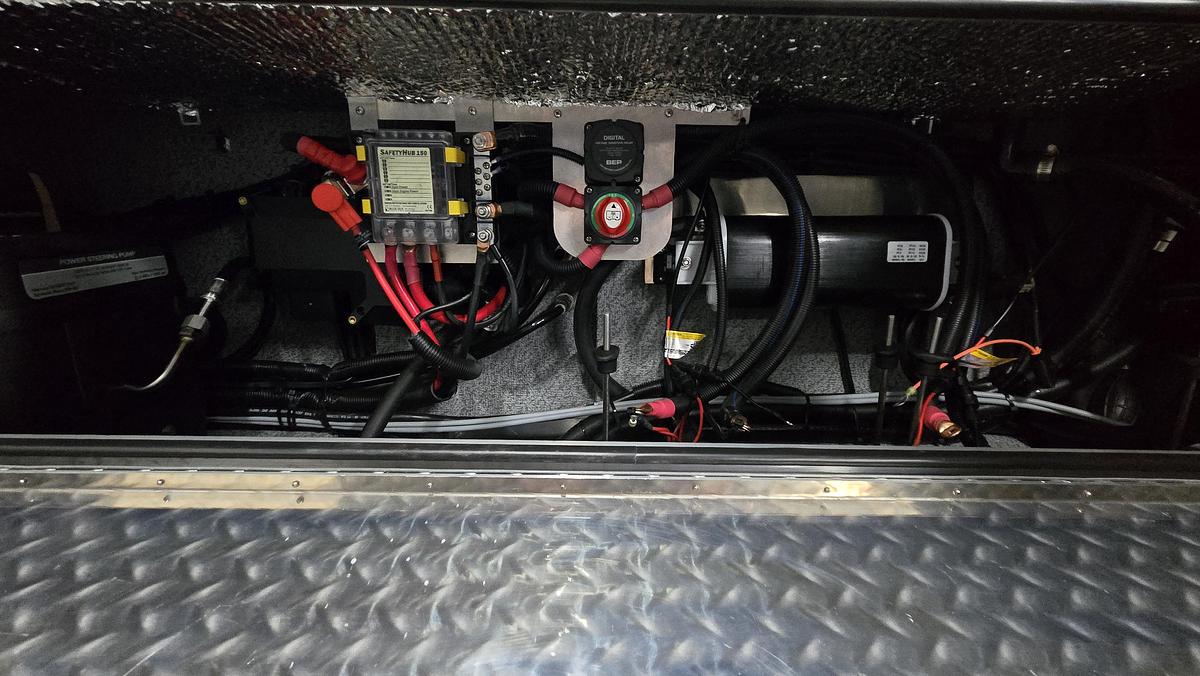 2026 Thunder Jet 24' Alexis Pro